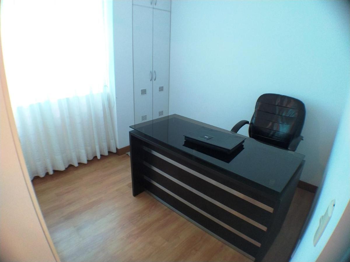 Beautiful Apartment Financial Zone-Fully Furnished Ліма Екстер'єр фото